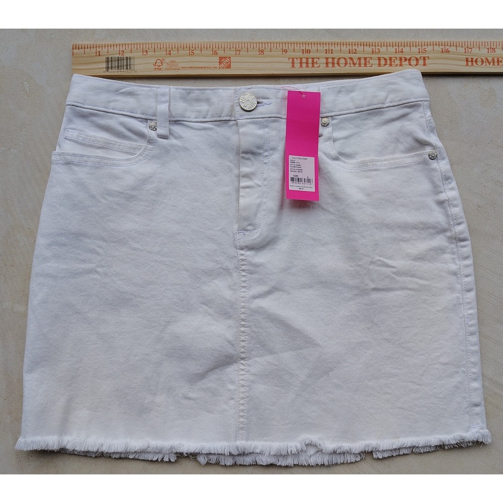 Lilly Pulitzer Kooper Skirt Resort White Denim Frayed Hem Mini Size 4 004990